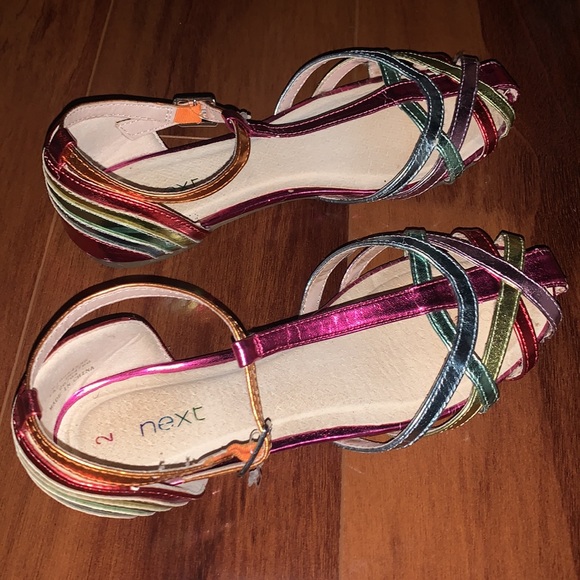 Next, little girl shoes, size 2 - Picture 2 of 5